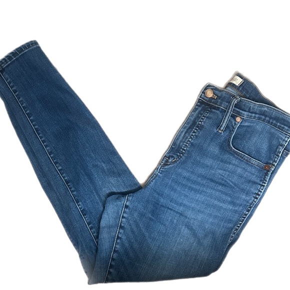 Madewell | 10” Eco High Rise Skinny Jean - Picture 4 of 10